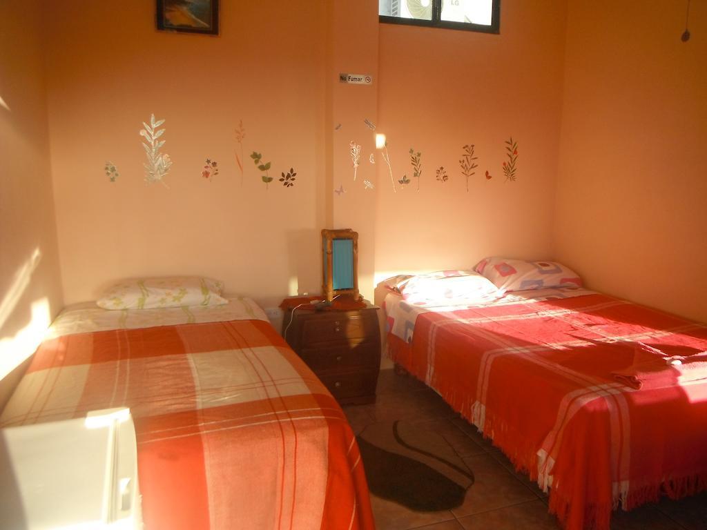 Casa De Celeste Puerto Baquerizo Moreno Chambre photo