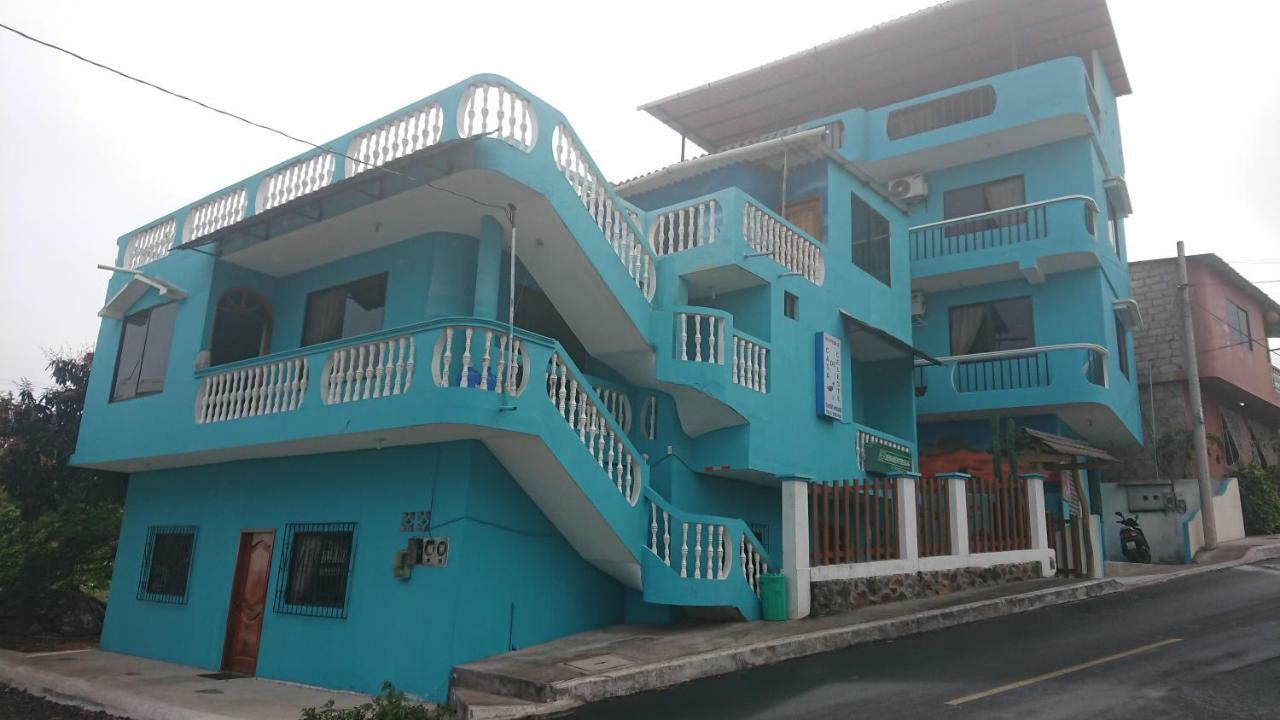 Casa De Celeste Puerto Baquerizo Moreno Extérieur photo